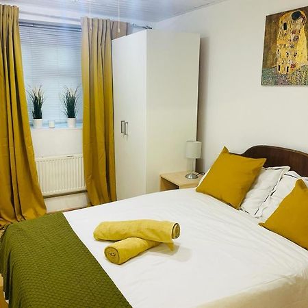 Cosy Flat Close To East Finchley Station Londen Buitenkant foto