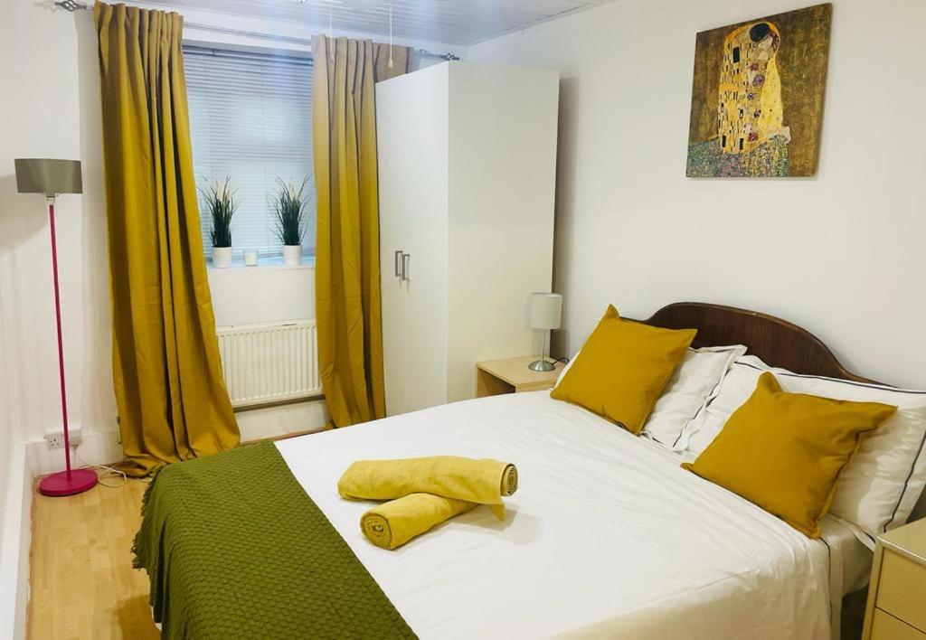 Cosy Flat Close To East Finchley Station Londen Buitenkant foto